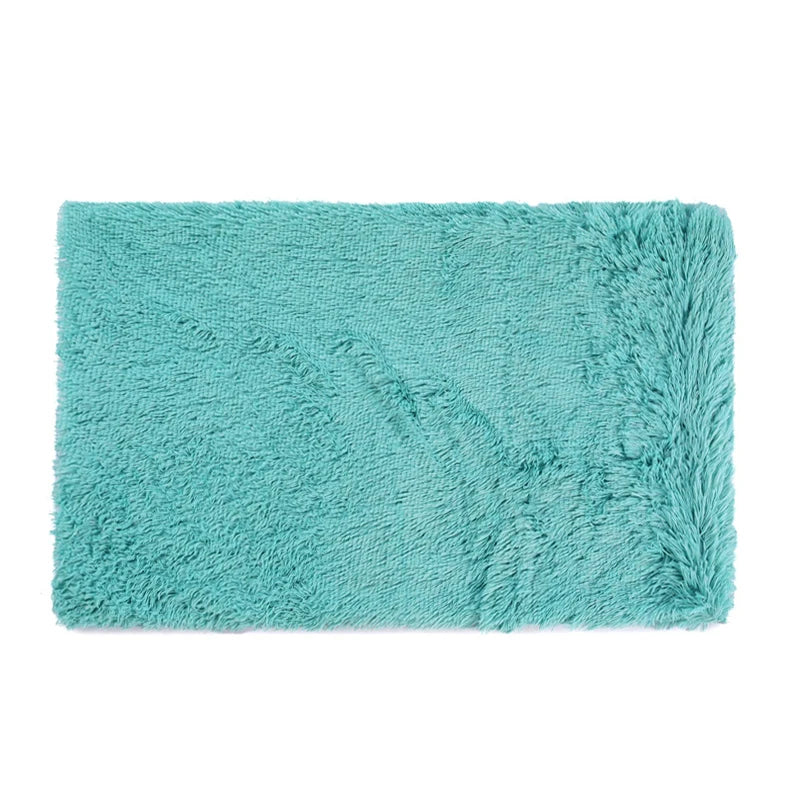 Anxiety Relieving Fluffy Pet Blankets